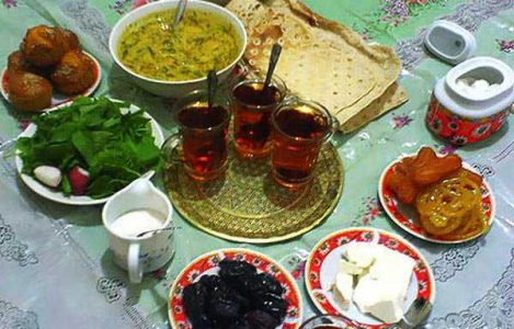 توصیه‌های تغذیه‌ای برای ماه رمضان/ آش‌رشته مناسب افطار نیست