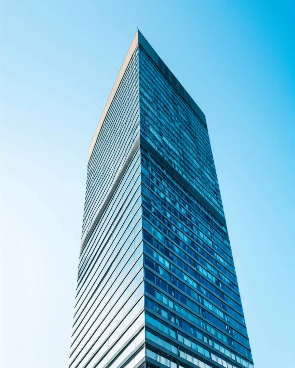 هتل پولمن لا دفنس پاریس Pullman La Defense Hotel Paris