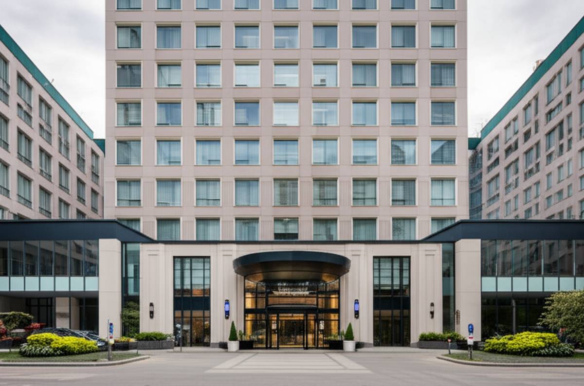 رزرو هتل بست وسترن فلیکس ورشو | Best Western Felix