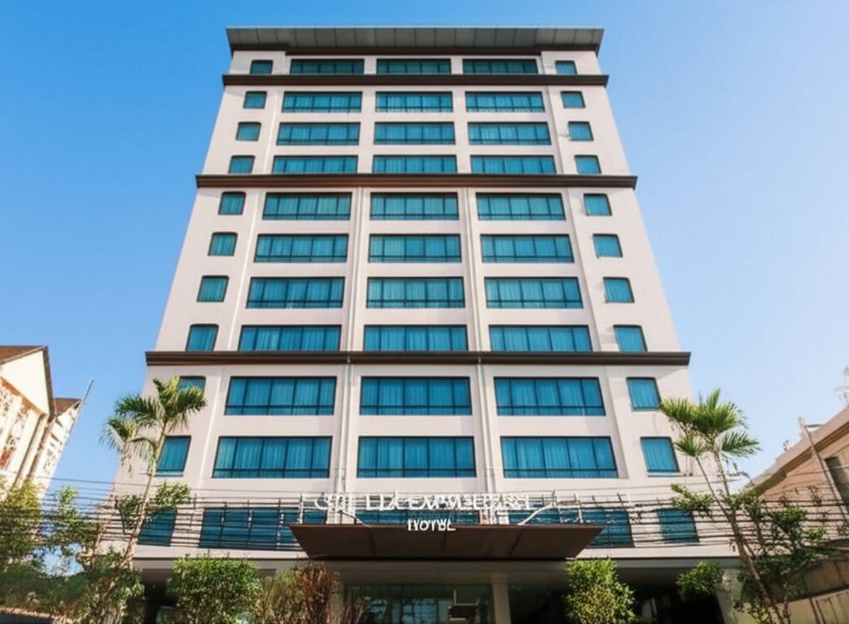 هتل بلا اکسپرس پاتایا (Bella Express Hotel) | رزرو، قیمت و عکس