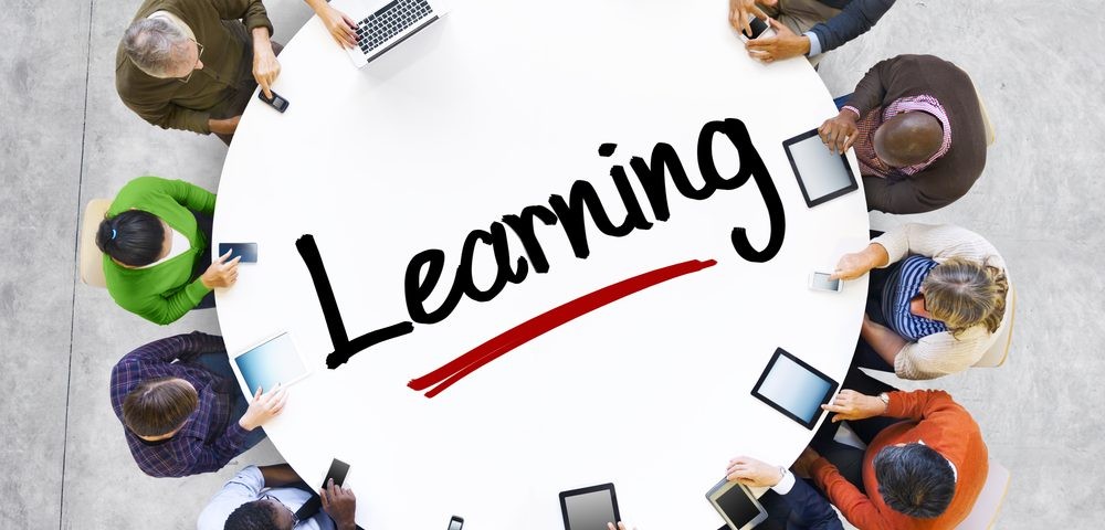 نقش کتاب های الکترونیکی در آموزش و یادگیری